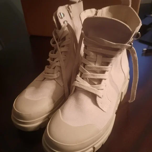 Treasure & Bond Raegin Platform Bootie in Ivory, Size 8.5 - Picture 2 of 6